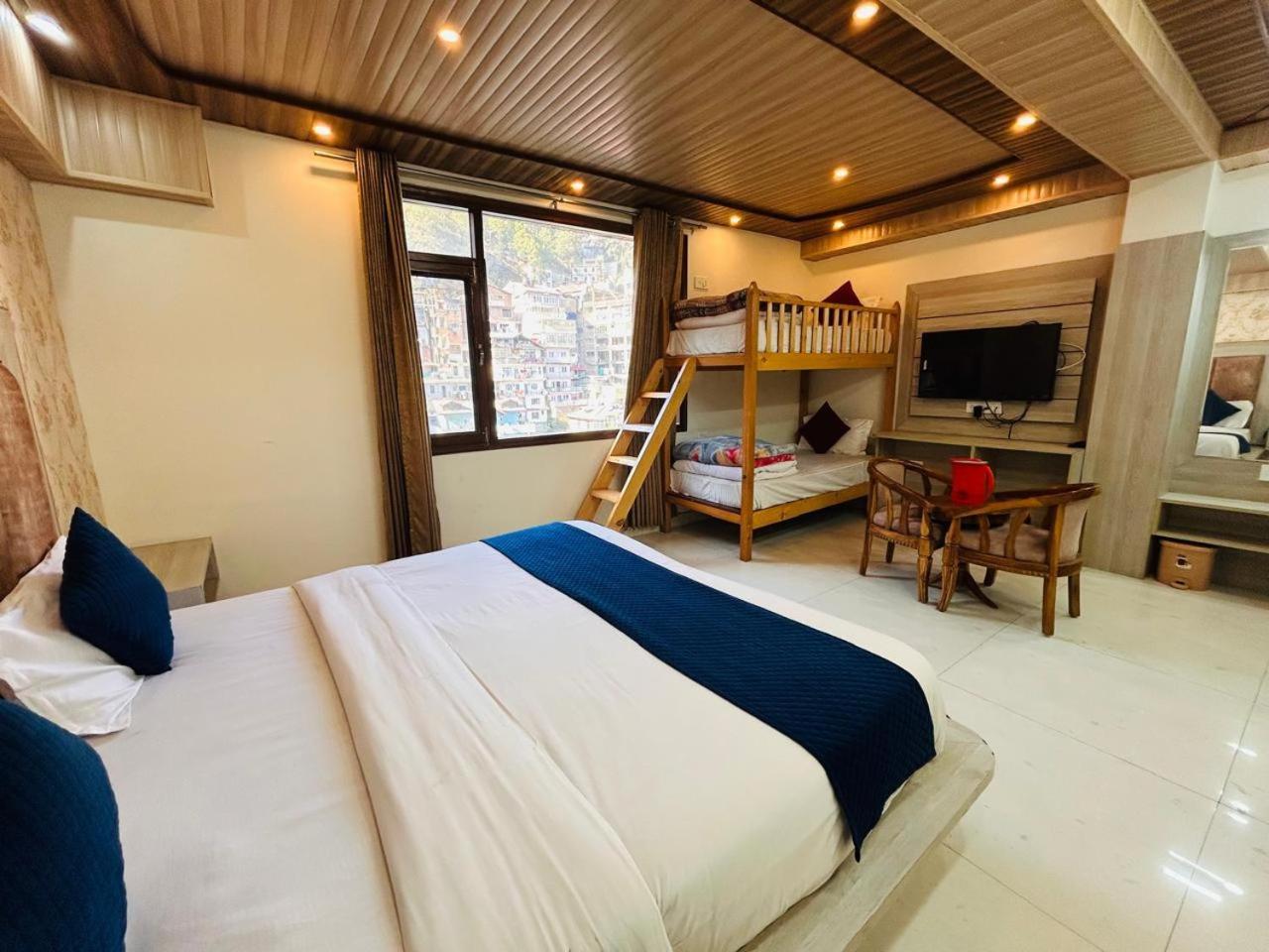 Yog Maya Regency B&B Simlá Kültér fotó
